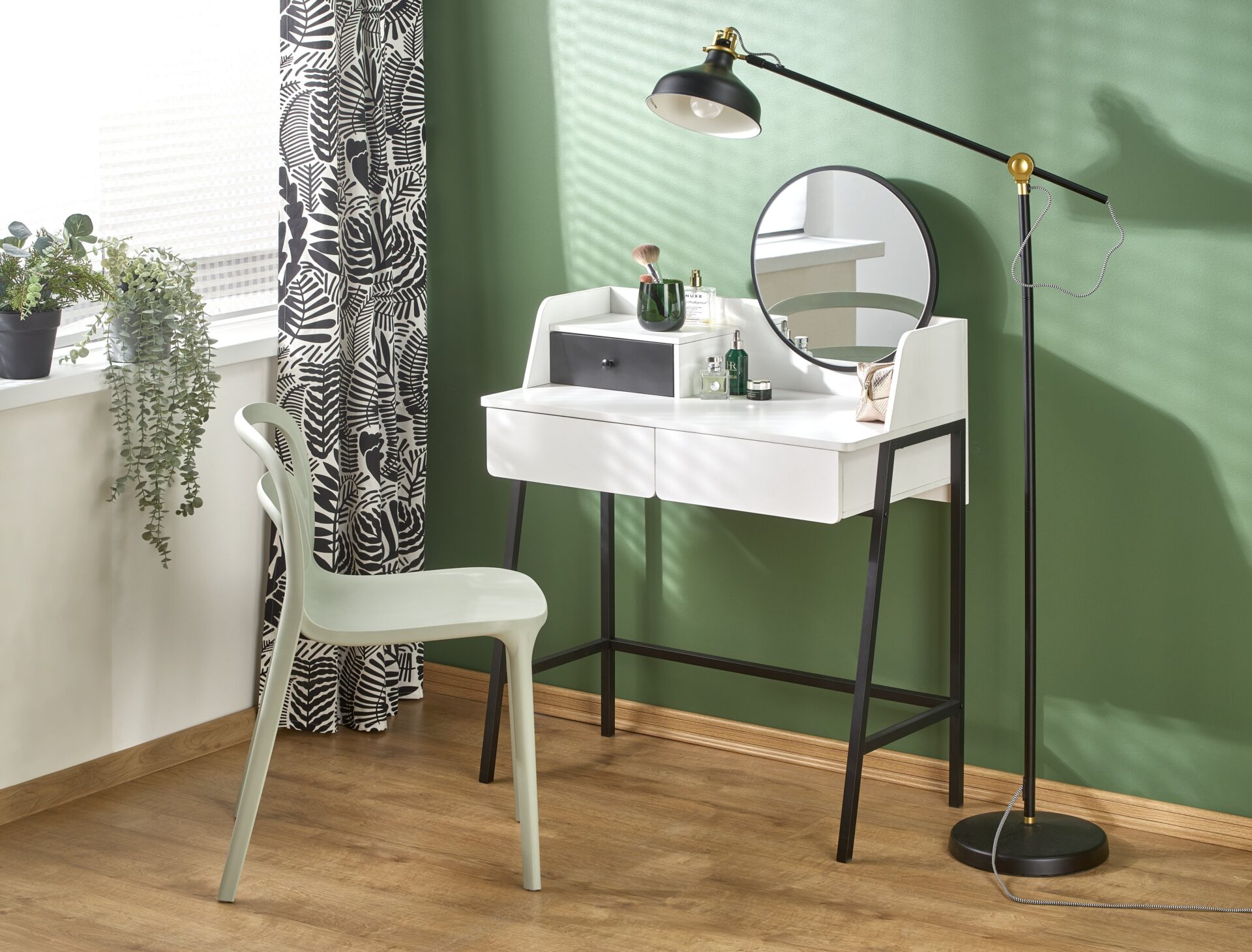 AGNES konsolė balta/juoda