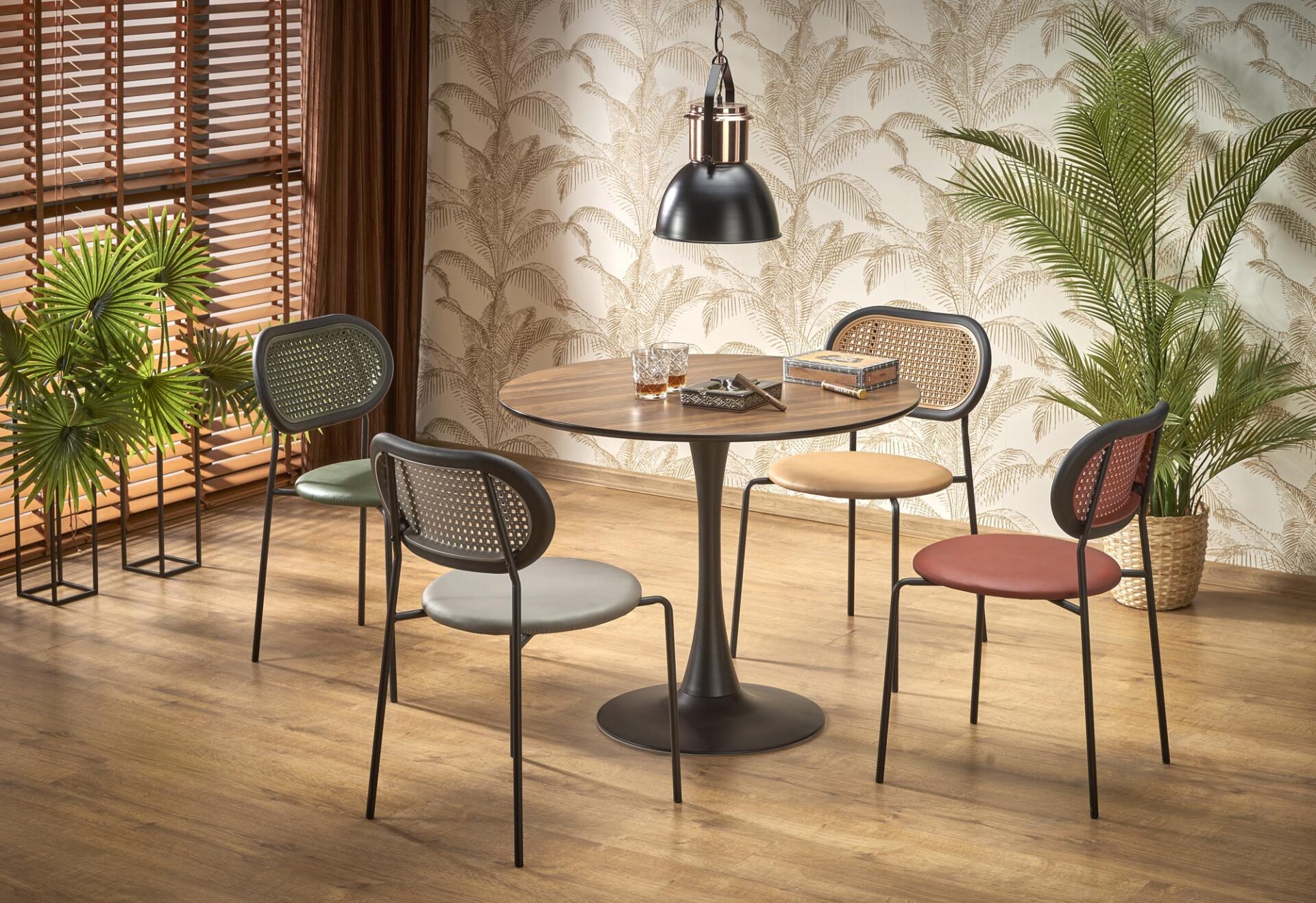 OLMO apvalus stalas, riešutmedis / juodas