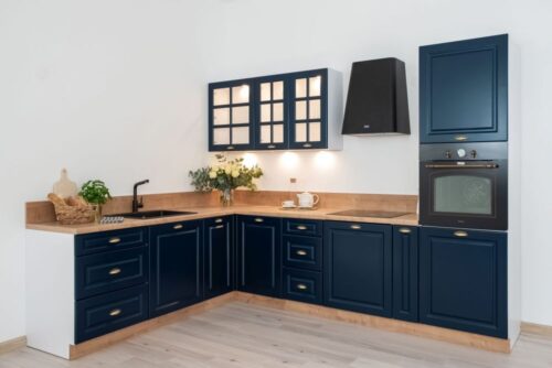 Alina kampinis virtuvės komplektas, baltas blizgus, 205-285 cm