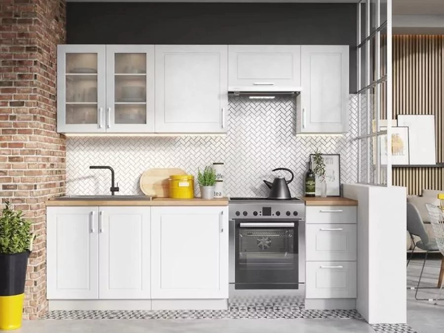 Natalia virtuvė 180–240 cm, balta blizgi - SPECIALUS PASIŪLYMAS