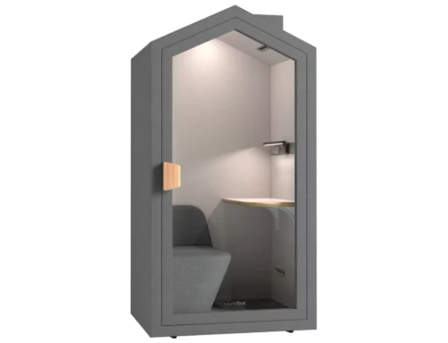 Pirmadienis PIRMADIENIS Namelis