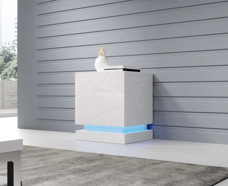 QIU balti naktiniai staleliai su LED lempomis