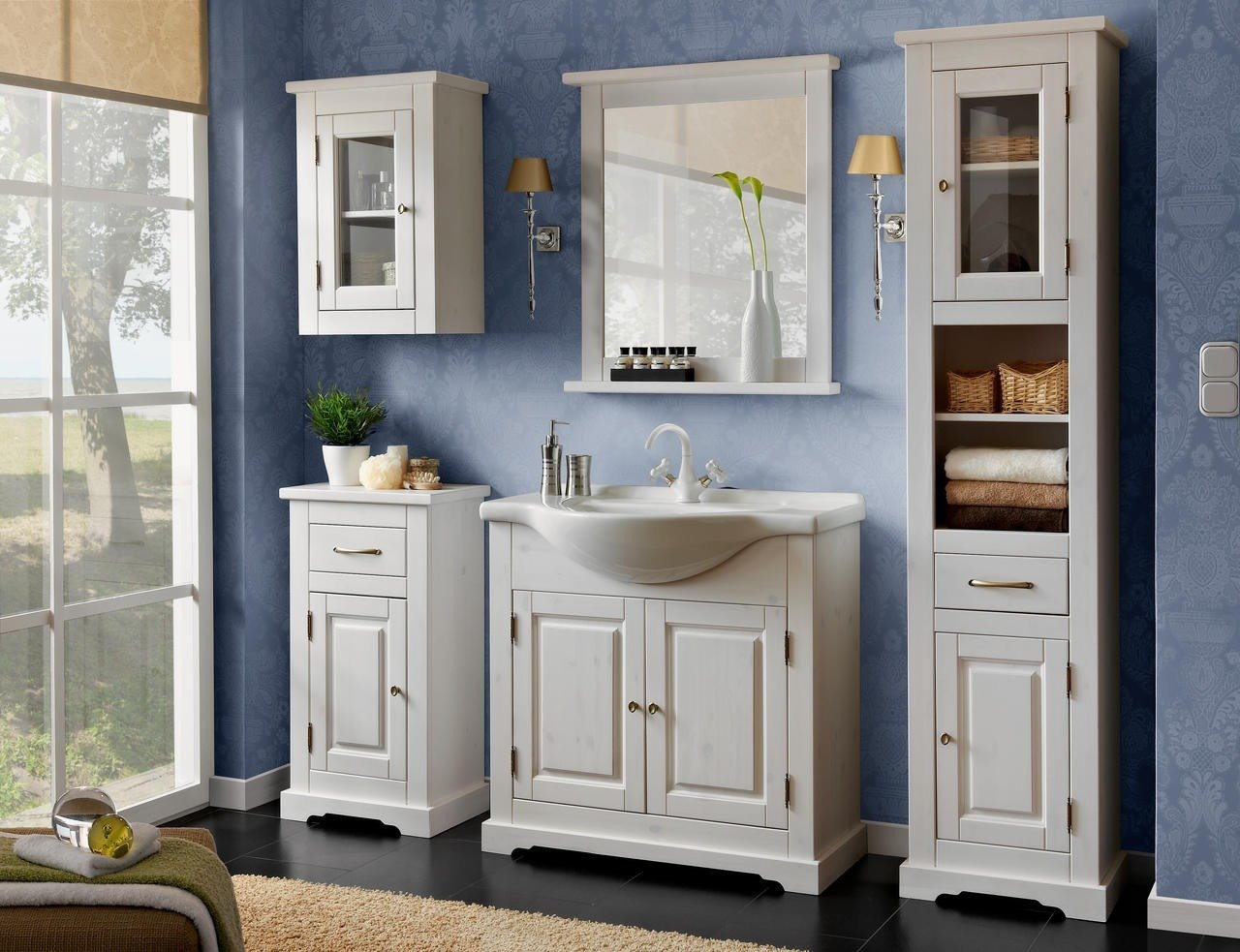 Mediniai vonios kambario baldai Romantic 85