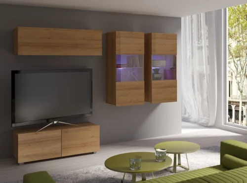 Apulijos XII auksinio ąžuolo sieninė spintelė – išskirtinai stilinga, paprastų formų, tinkanti bet kokiam interjerui