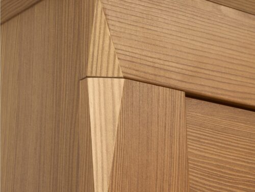 BERGEN dvidurė spinta su stalčiumi, 102 cm, Sibiu maumedžio, auksinė spalva