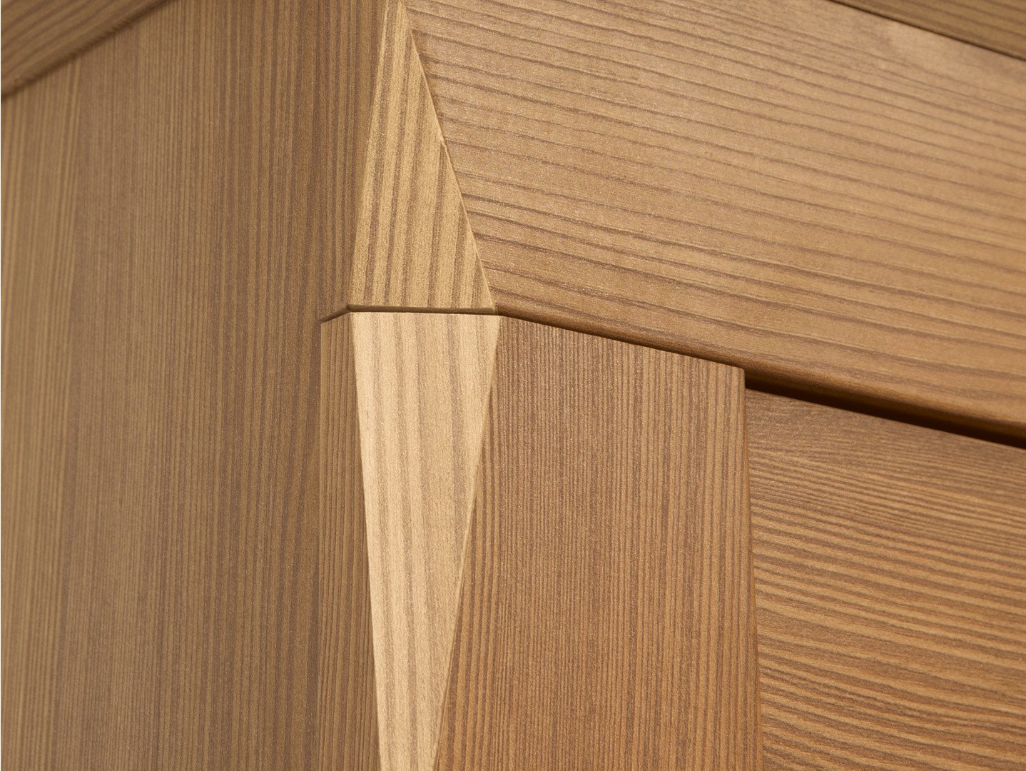 BERGEN naktinis staliukas su stalčiumi, 50 cm, Sibiu maumedžio spalva, auksinė spalva — изображение 2