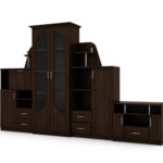 Klasikinė sieninė spintelė su didele stikline vitrina, baru, patalynės spintele ir televizoriaus staliuku 240 × 207 cm Sonoma Ciemna – TEXAS + RTV