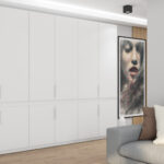 Spinta 310/240 - drabužių kabyklos, vidinės lentynos, vidiniai stalčiai, veidrodis