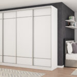 Spinta 5D/400 su pakabomis pakabinimui, ištraukiamomis lentynomis, vieta lyginimo lentai, stalčiais