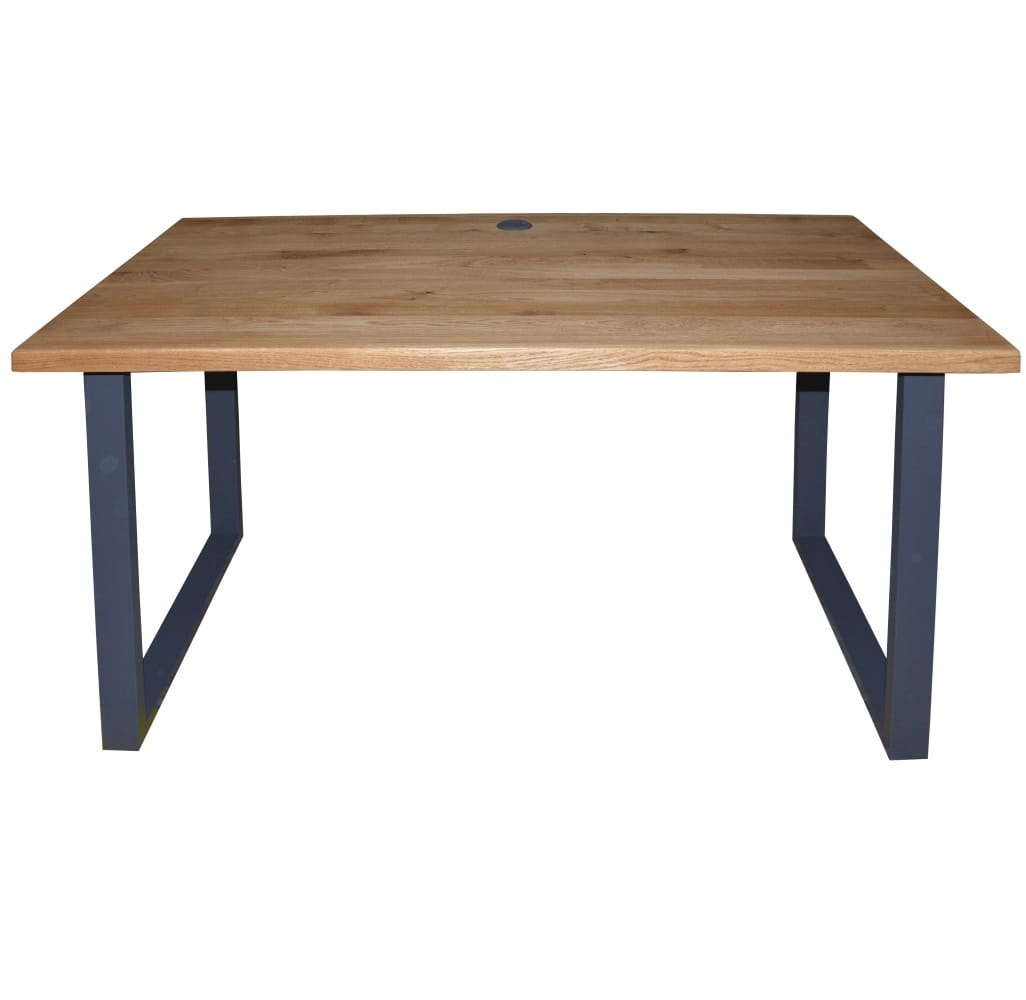 Stalas su metalinėmis kojelėmis 140x70